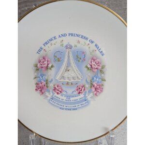 Crown Trent Fine Bone China Plate Commemorating the Birth of William